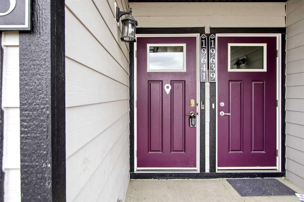 19641 48 Street SE, Calgary — main listing photo