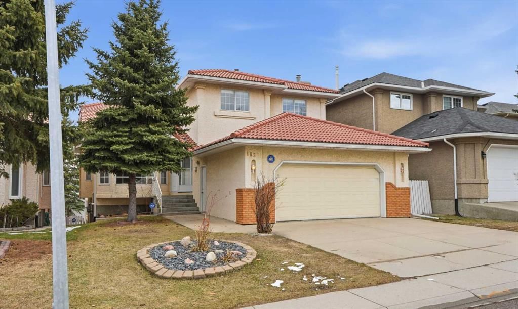 163 Sandringham Road NW, Calgary — main listing photo