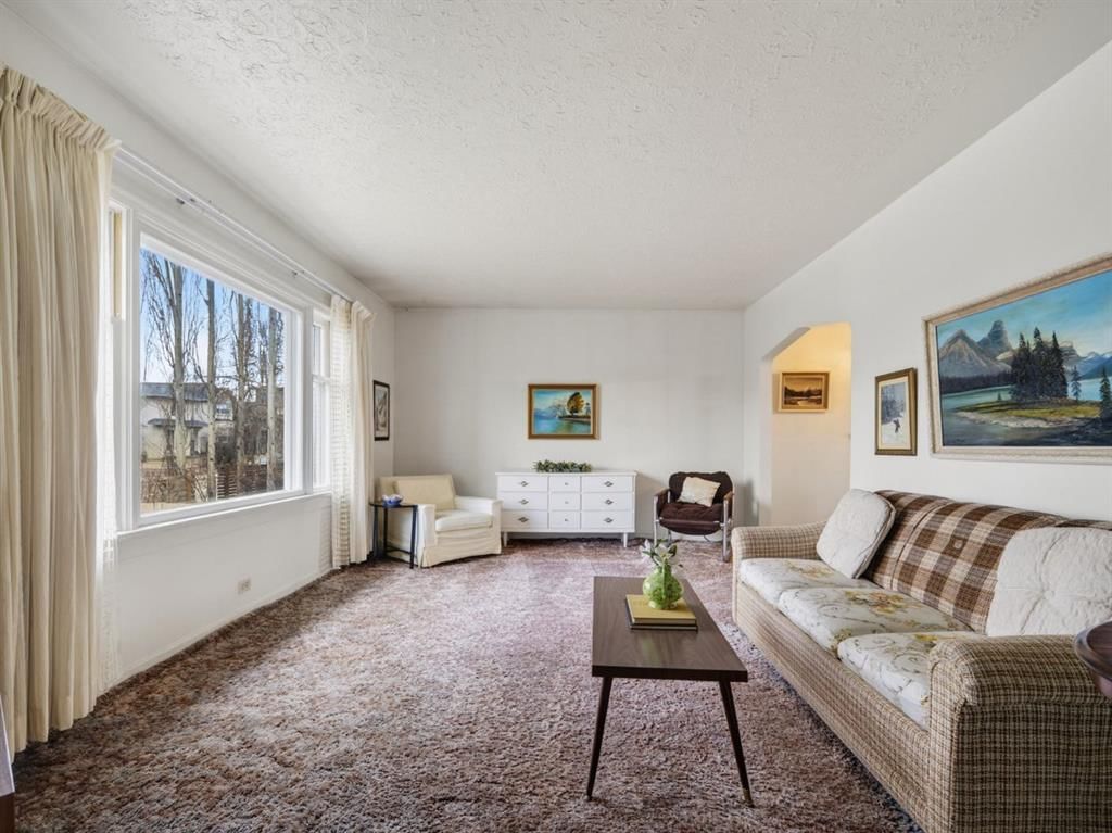 616 51 Avenue SW, Calgary — photo 3 of 49