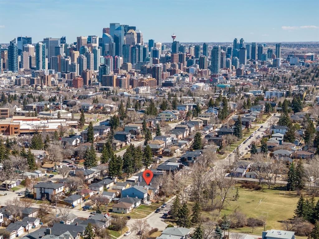 2230 22 Avenue SW, Calgary — photo 3 of 47