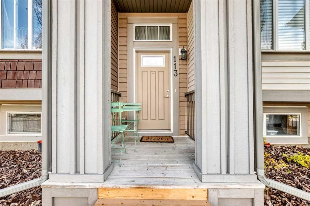 113 Copperpond Row SE, Calgary — photo 3 of 50