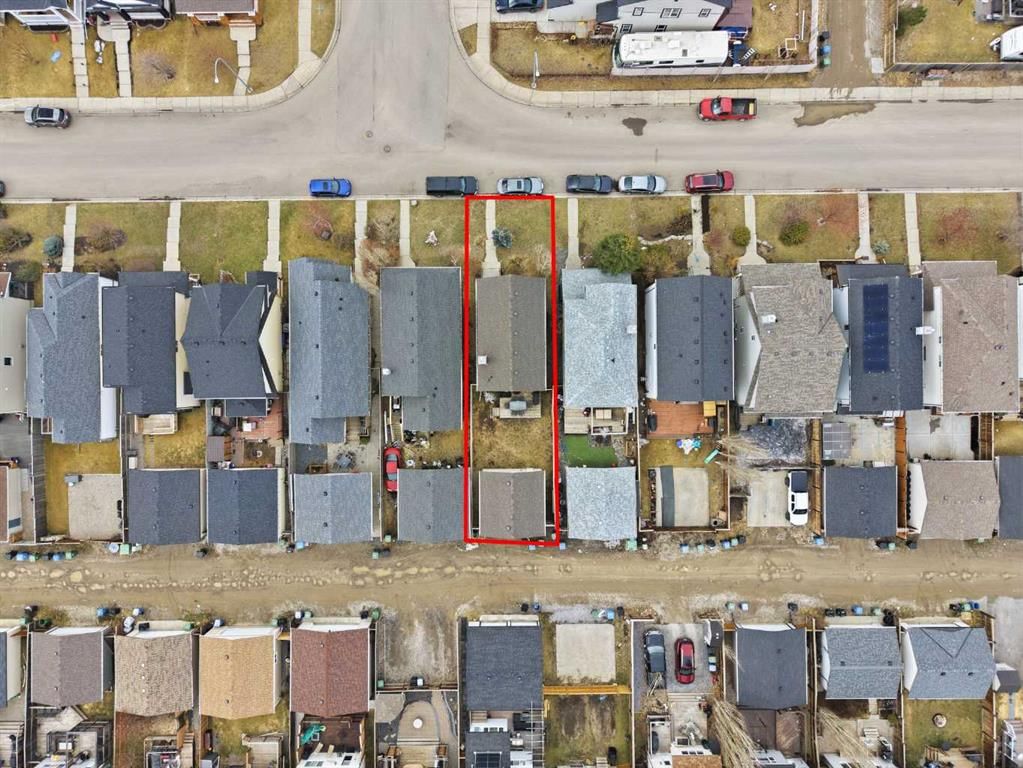 278 Copperstone Circle SE, Calgary — photo 4 of 46