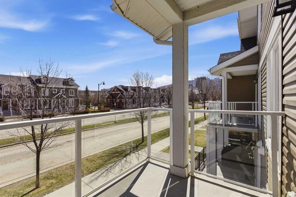 59 Auburn Bay Link SE, Calgary — photo 4 of 45