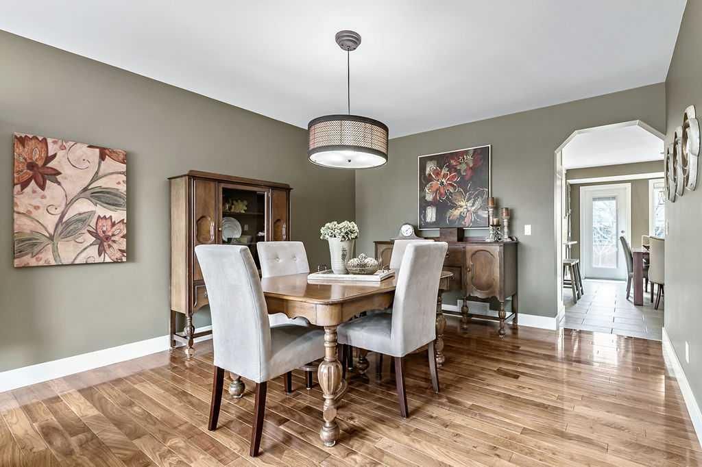 262 Mt Assiniboine Place SE, Calgary — photo 3 of 35