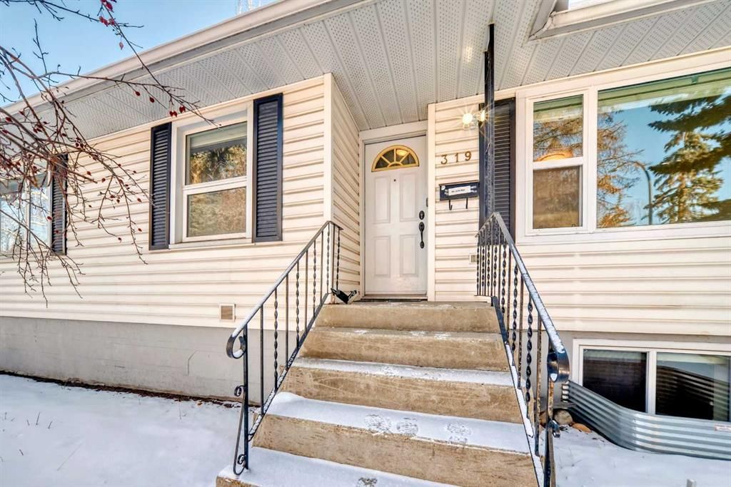319 45 Avenue SW, Calgary — photo 3 of 26