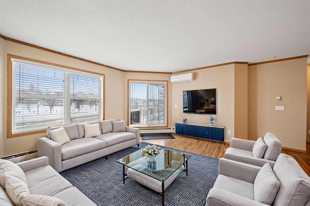310, 11 Somervale View SW, Calgary — photo 2 of 29