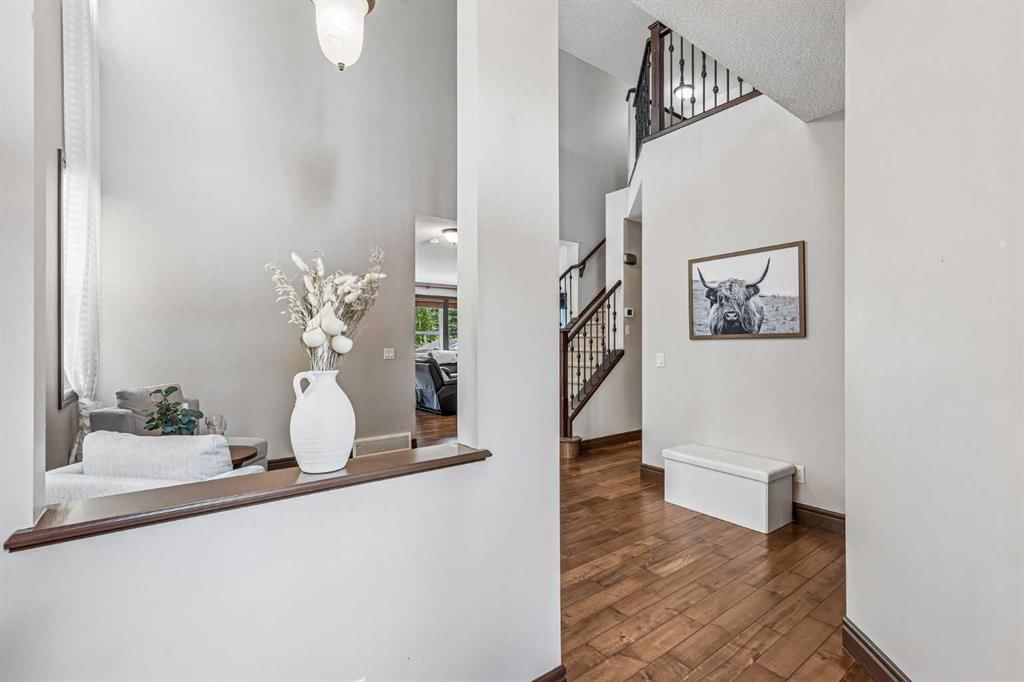 12 Mahogany Heath SE, Calgary — photo 3 of 44