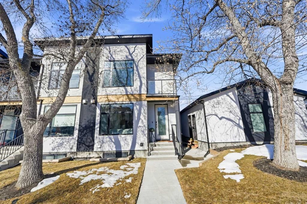 2109 6 Street NW, Calgary — main listing photo