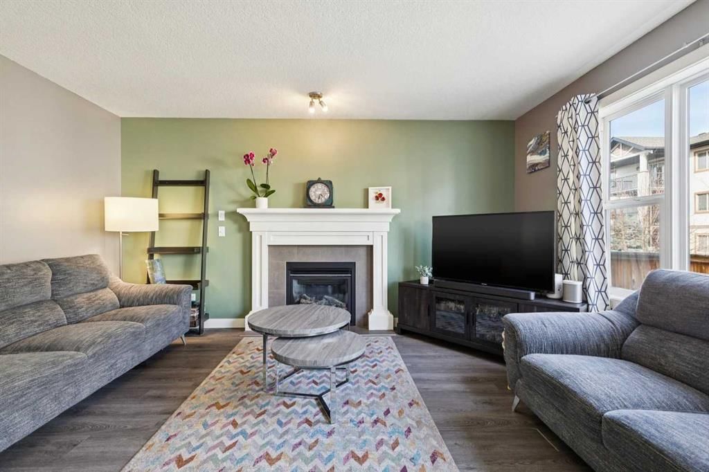 30 Bridlecrest Road SW, Calgary — photo 5 of 45