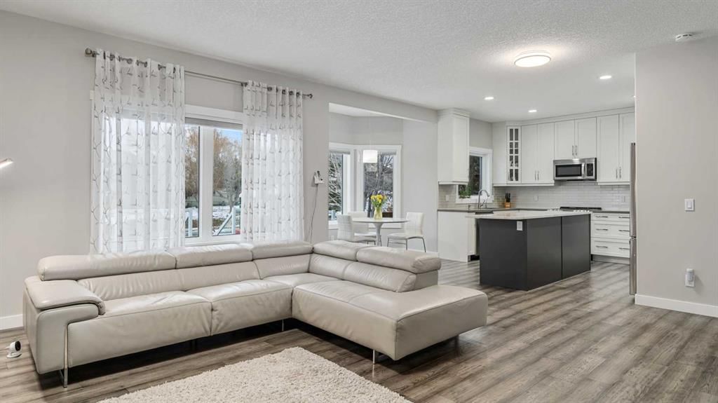 39 Mt Douglas Point SE, Calgary — photo 3 of 50