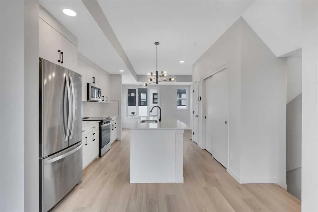 120 Arbour Lake Court NW, Calgary — photo 5 of 31