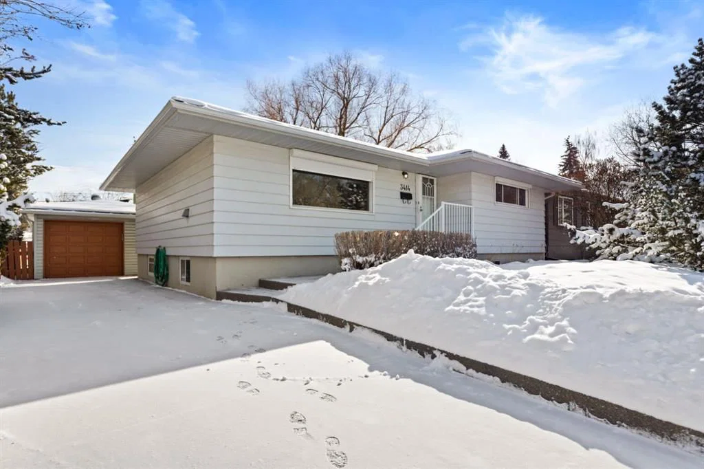 3414 31 Street SW, Calgary — photo 3 of 34