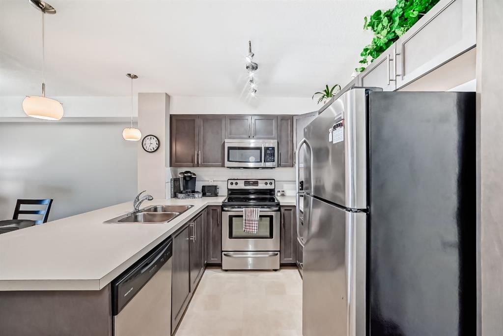 313, 2300 Evanston Square NW, Calgary — photo 3 of 18