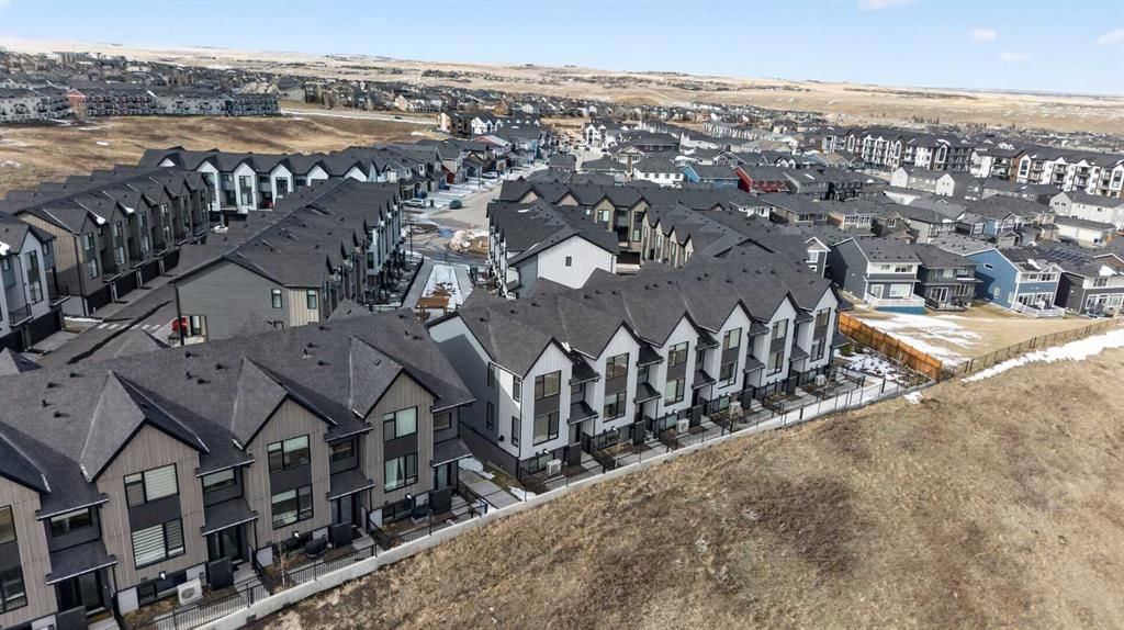 319, 85 Sage Hill Heights NW, Calgary — photo 2 of 35
