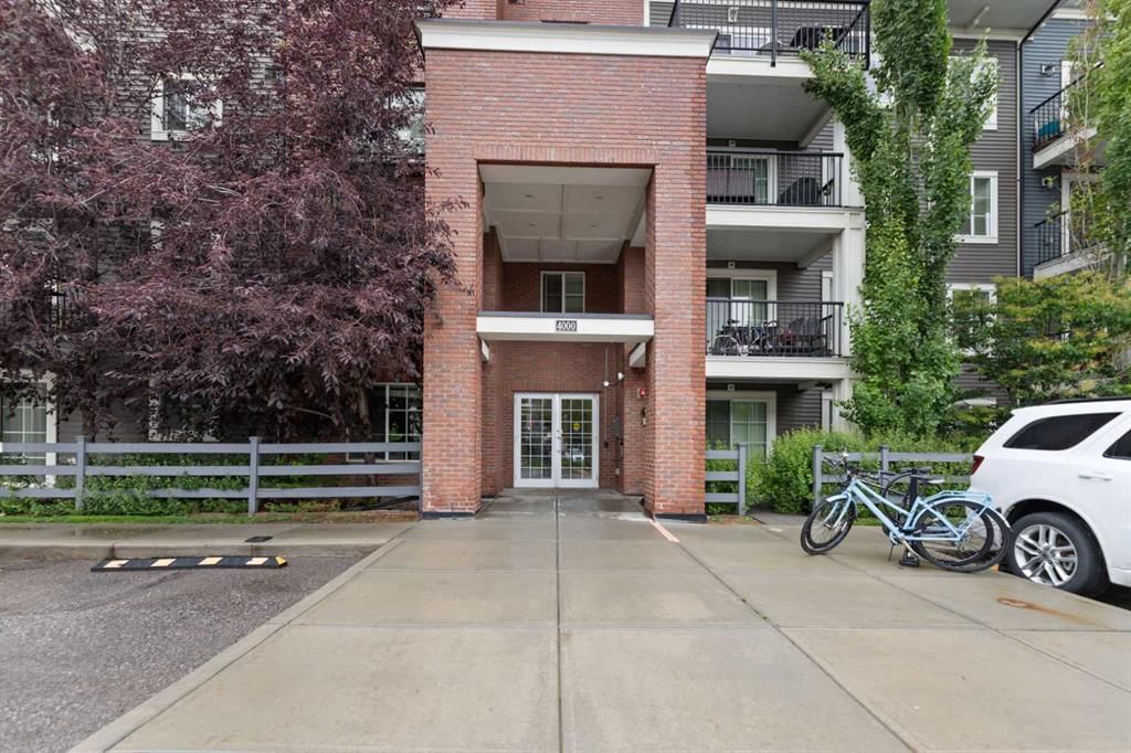 4414, 99 Copperstone Park SE, Calgary — photo 2 of 28