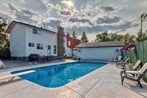 420 Whitehorn Place NE, Calgary — main listing photo