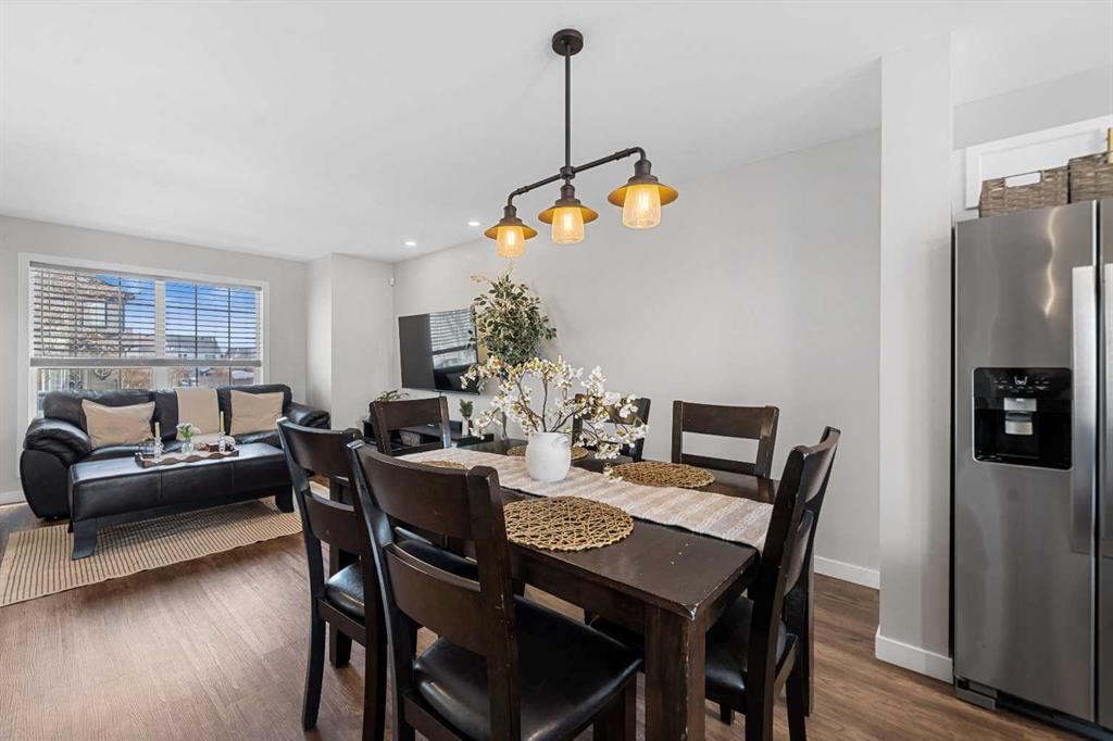 215 Prestwick Heights SE, Calgary — photo 4 of 35