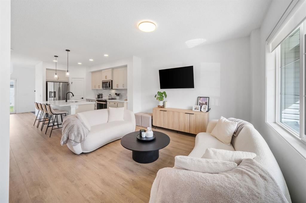21 Sage Hill Path NW, Calgary — photo 3 of 42