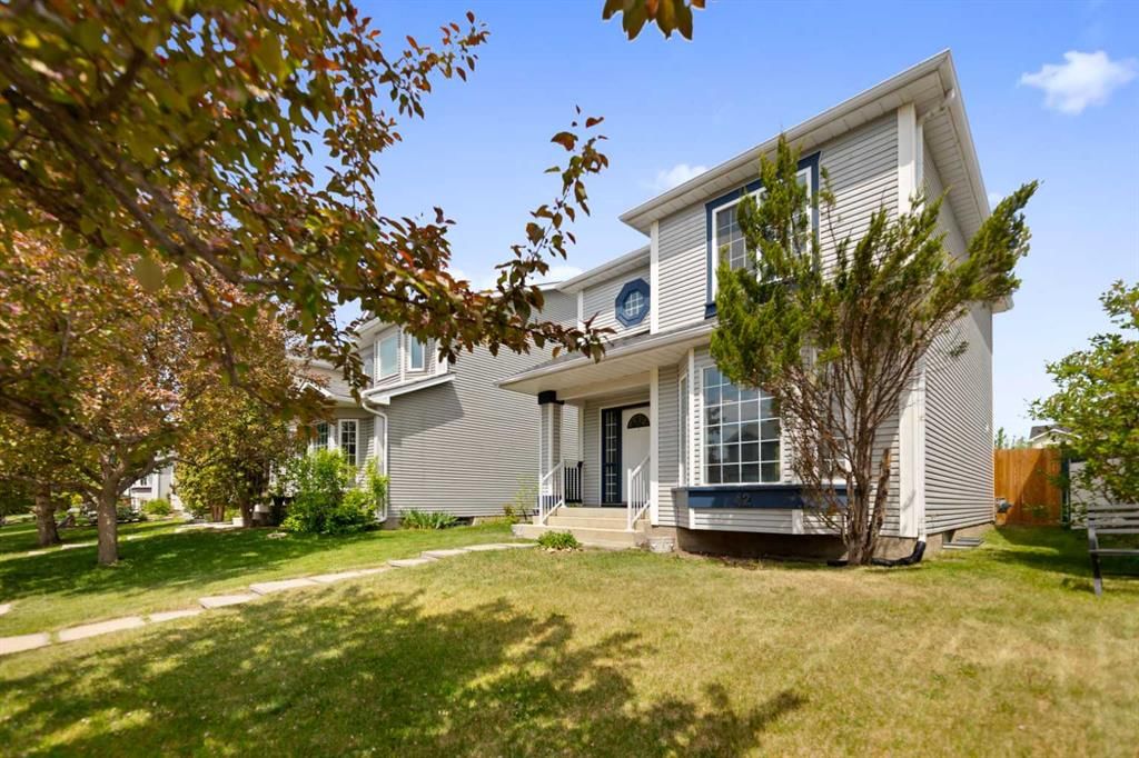 42 River Rock Road SE, Calgary — photo 4 of 33
