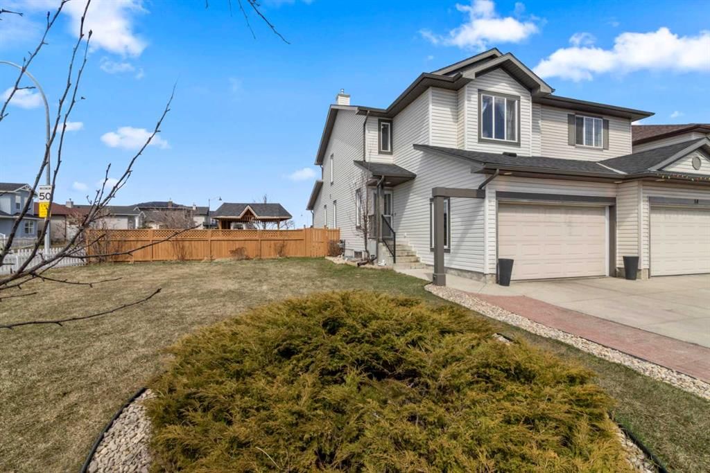 10 Taralea Bay NE, Calgary — photo 2 of 41