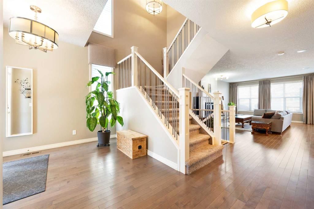 172 Auburn Bay Avenue SE, Calgary — photo 3 of 50
