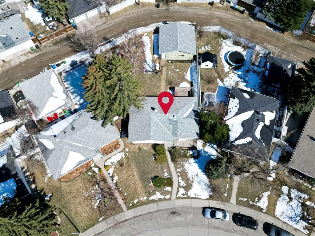 48 Westover Drive SW, Calgary — photo 2 of 48