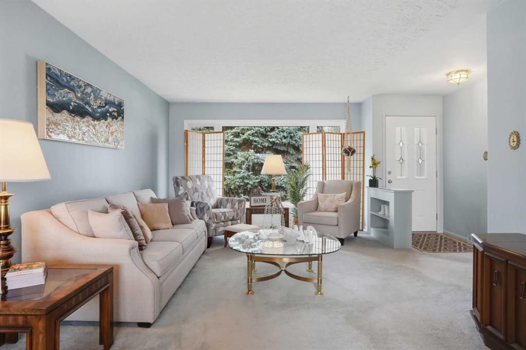 73 Haverhill Road SW, Calgary — photo 2 of 49