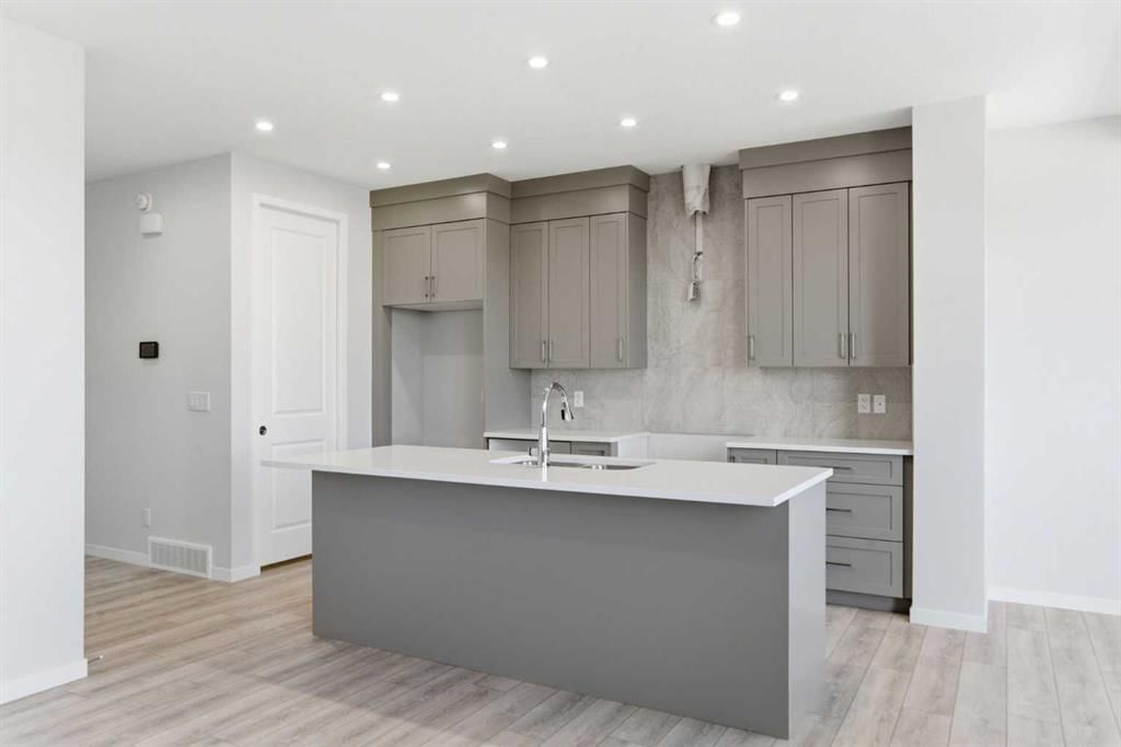 623 Buffaloberry Manor SE, Calgary — photo 3 of 42