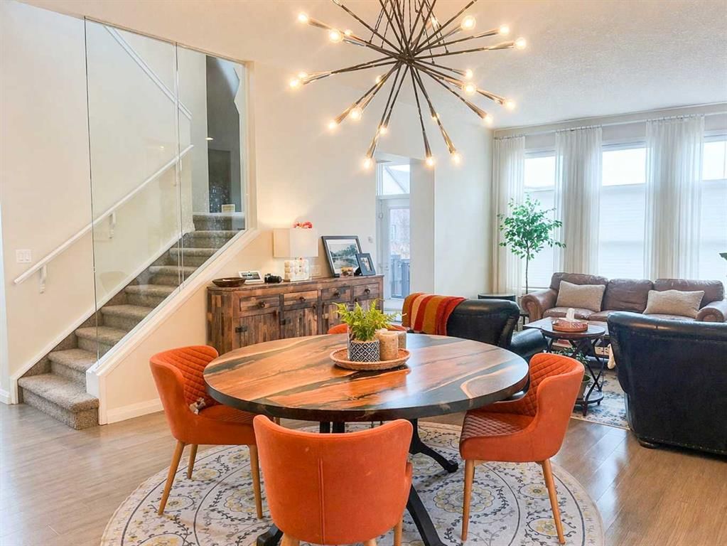 366 Mahogany Boulevard SE, Calgary — photo 4 of 33