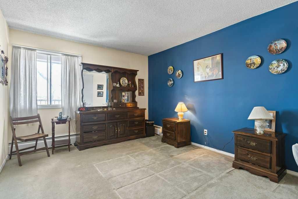 16A, 231 Heritage Drive SE, Calgary — photo 5 of 24