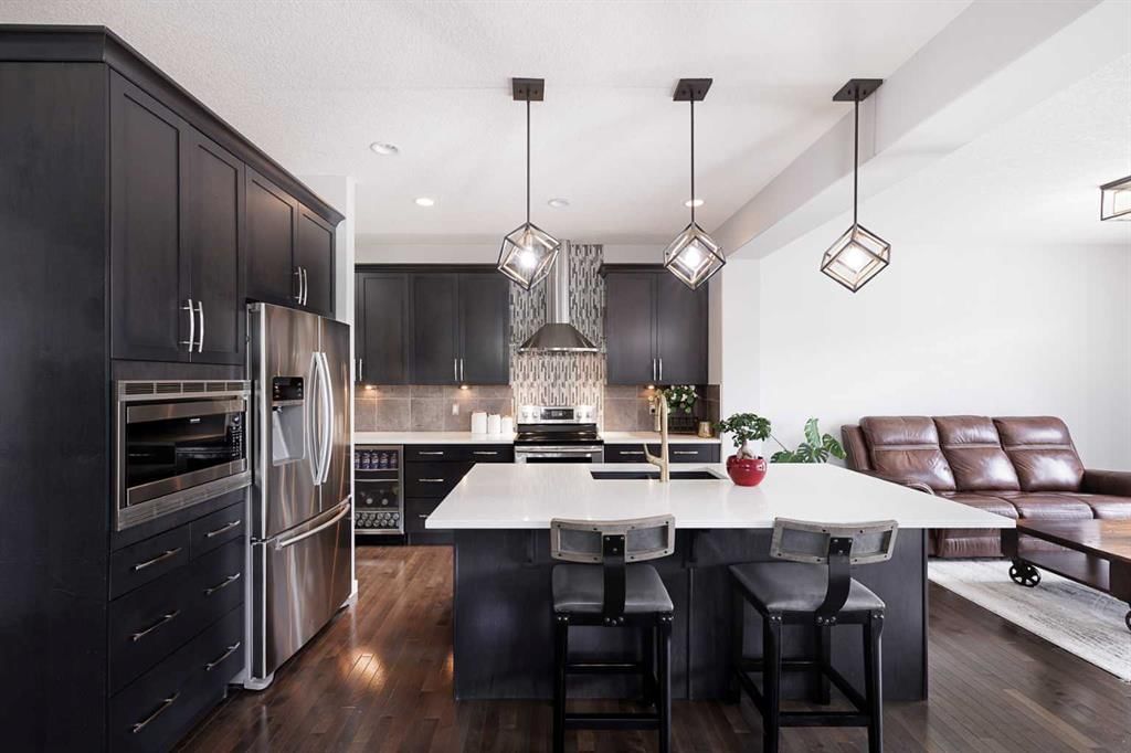 66 Skyview Point Rise NE, Calgary — photo 2 of 25