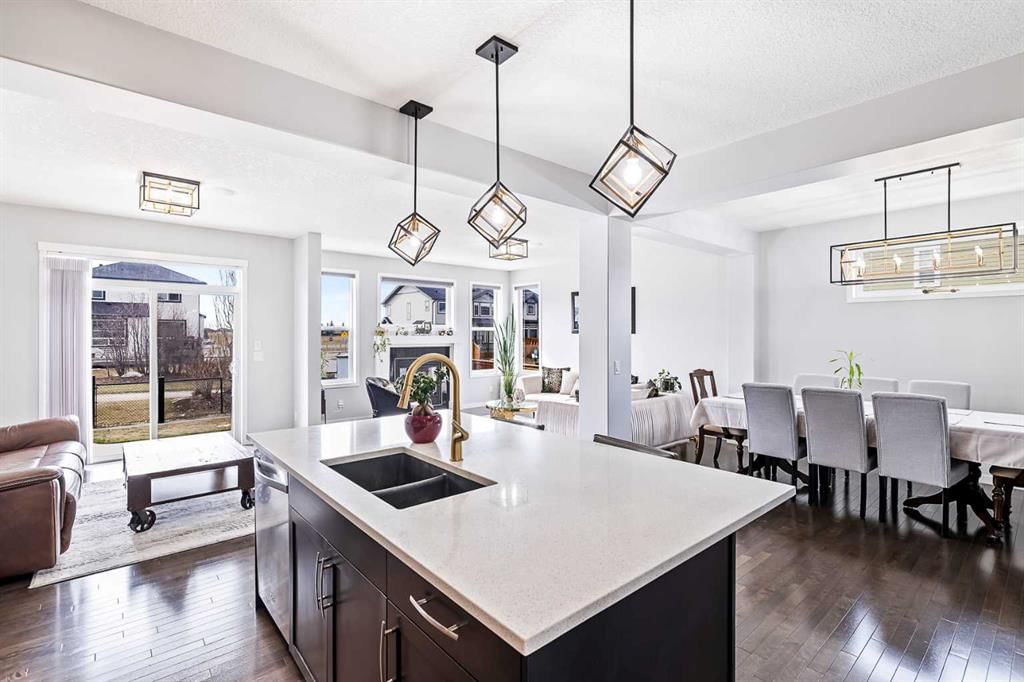 66 Skyview Point Rise NE, Calgary — photo 5 of 25
