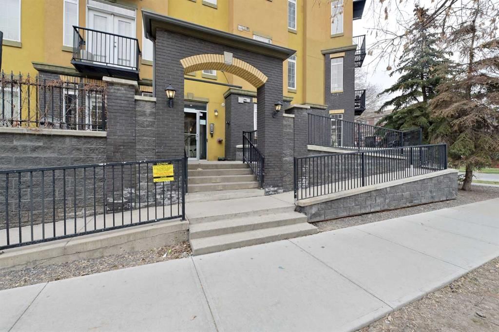 305, 1000 15 Avenue SW, Calgary — photo 3 of 24