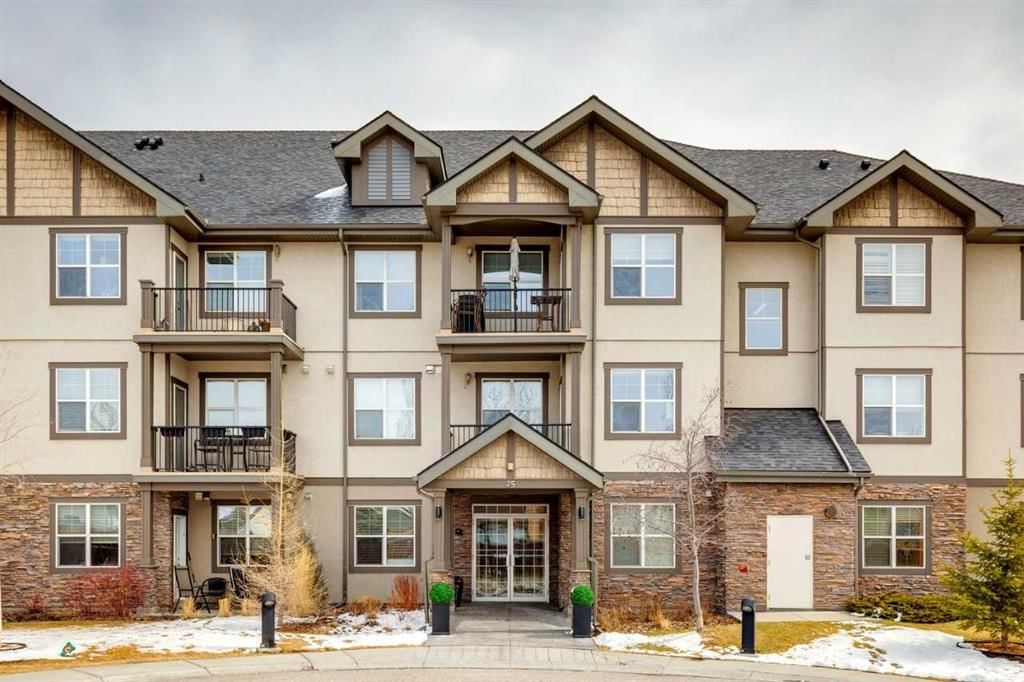 211, 25 Prestwick Drive SE, Calgary — photo 2 of 38