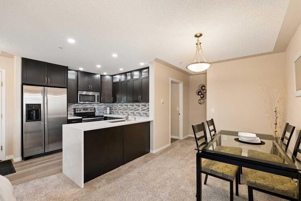 202, 345 Rocky Vista Park NW, Calgary — photo 3 of 31