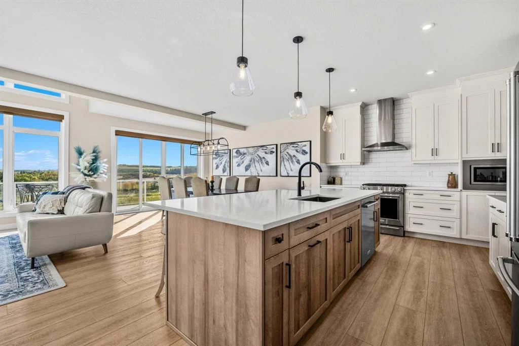 51 Creekstone Way SW, Calgary — photo 2 of 50