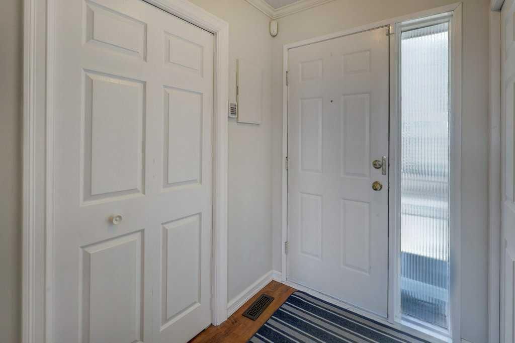 3, 101 Grier Terrace NE, Calgary — photo 3 of 37
