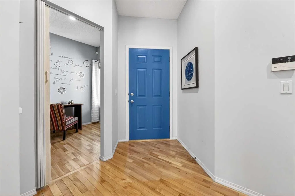 865 Citadel Way NW, Calgary — photo 2 of 50