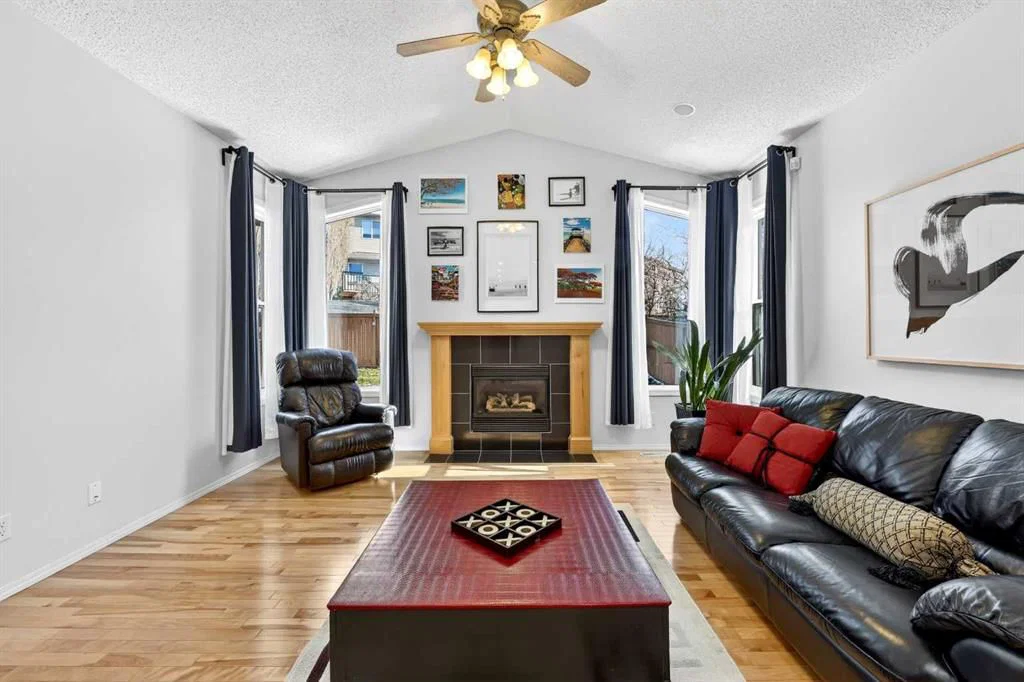 865 Citadel Way NW, Calgary — photo 5 of 50