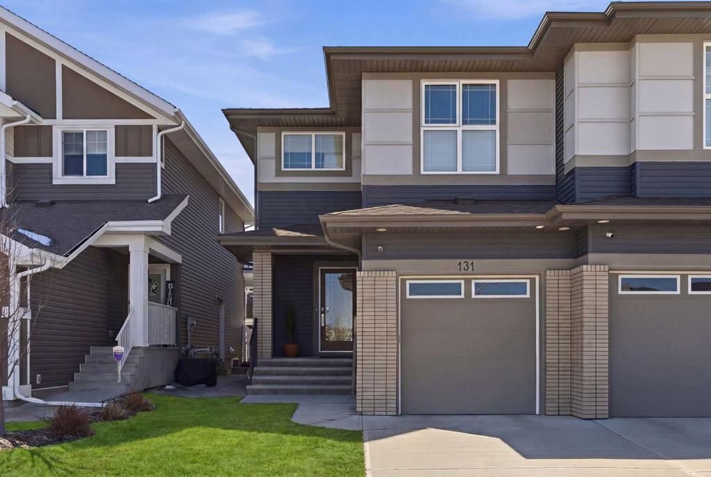 131 Walcrest Way SE, Calgary — main listing photo