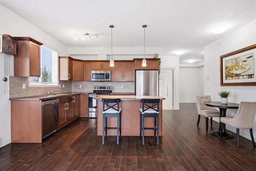 412, 304 Cranberry Park SE, Calgary — photo 3 of 46