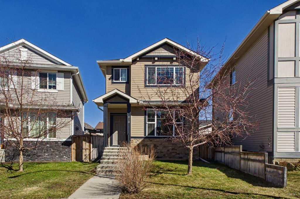 420 Cranberry Circle SE, Calgary — main listing photo