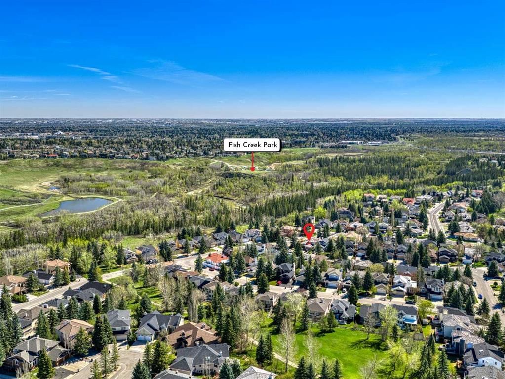 208 Shawnee Gardens SW, Calgary — photo 3 of 49