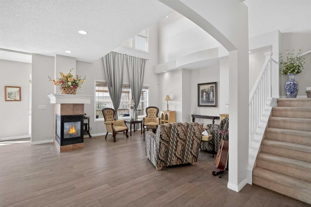 69 Evansbrooke Park NW, Calgary — photo 5 of 50