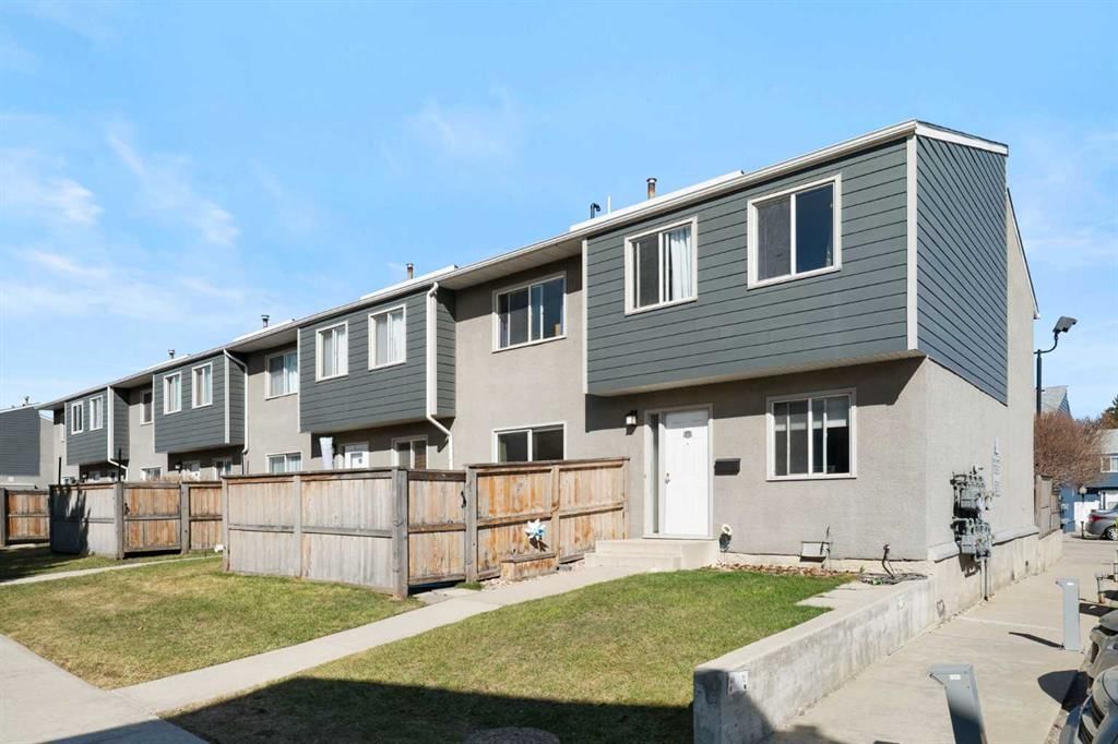 73, 219 90 Avenue SE, Calgary — main listing photo