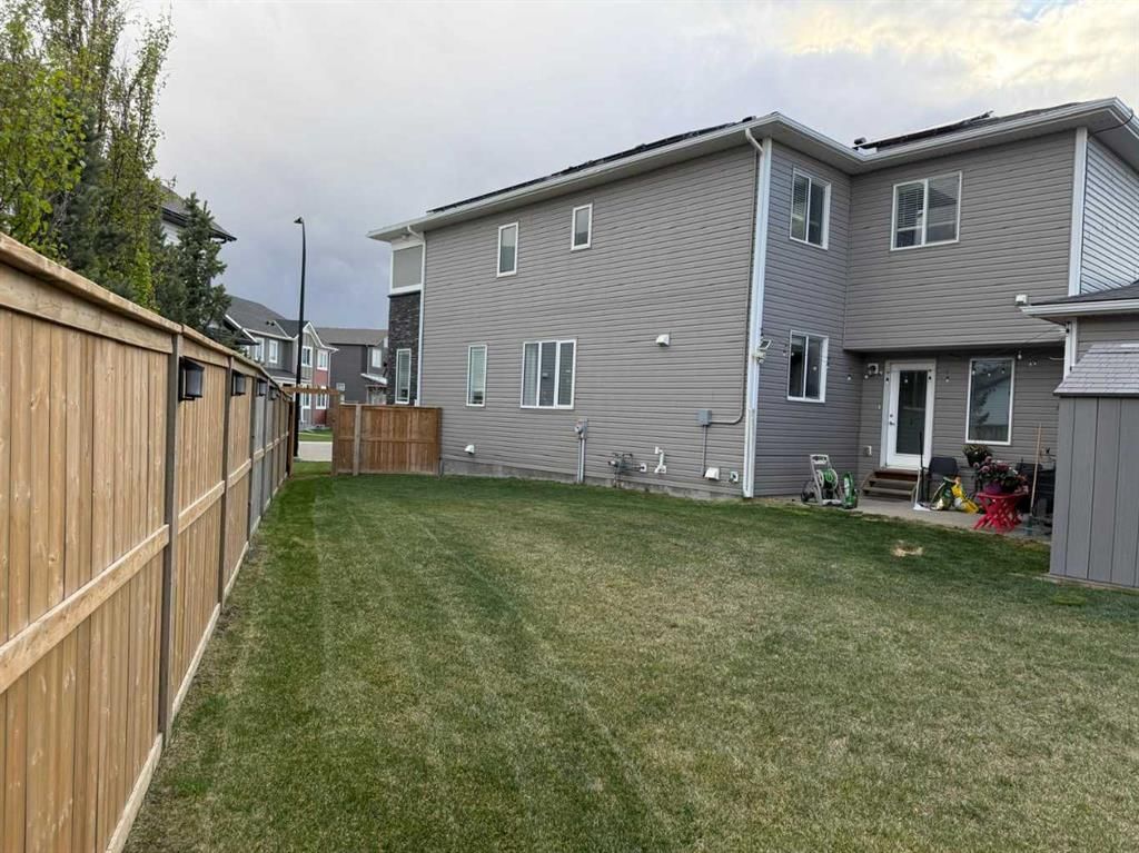295 Carrington Circle NW, Calgary — photo 5 of 46