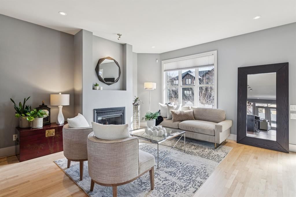 3043 28 Street SW, Calgary — photo 5 of 49