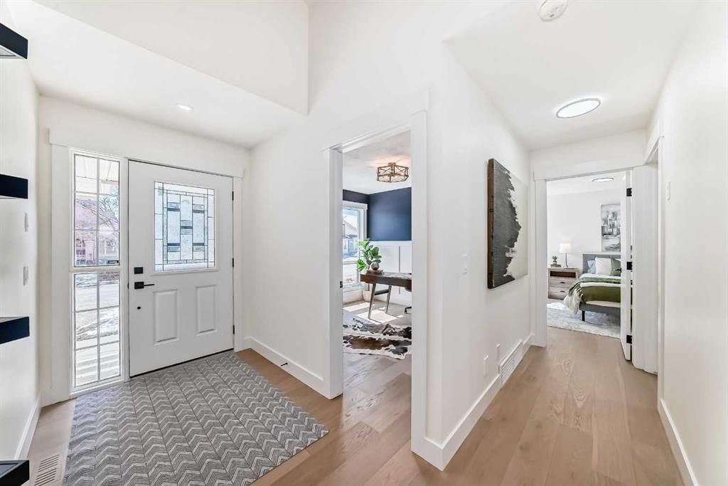 206 Hawkside Mews NW, Calgary — photo 3 of 50