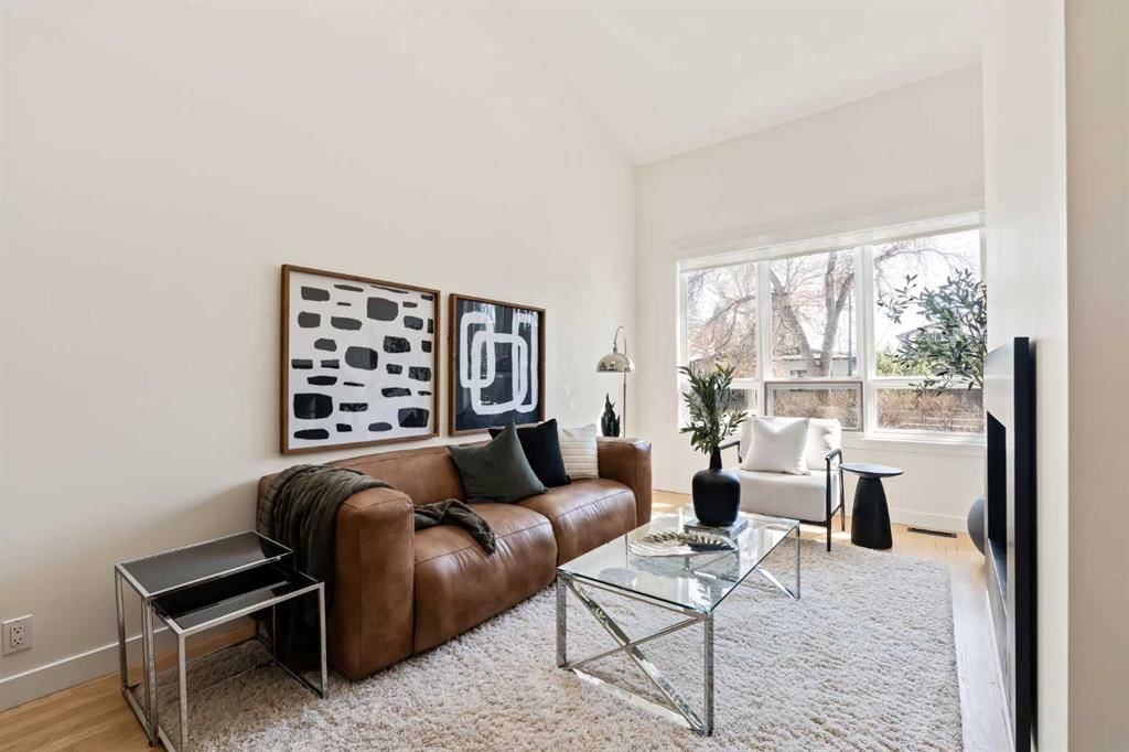 618 51 Avenue SW, Calgary — photo 4 of 50