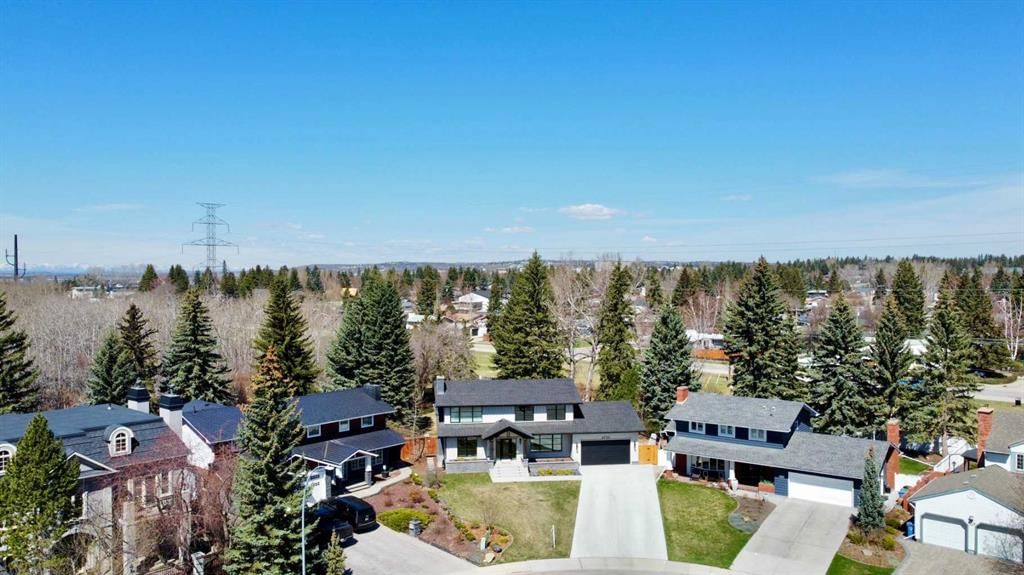 6755 Livingstone Drive SW, Calgary — photo 2 of 49
